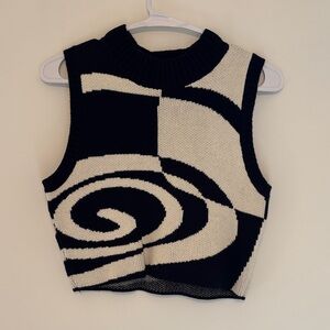 Black and White Geometric Knit Crop Tank